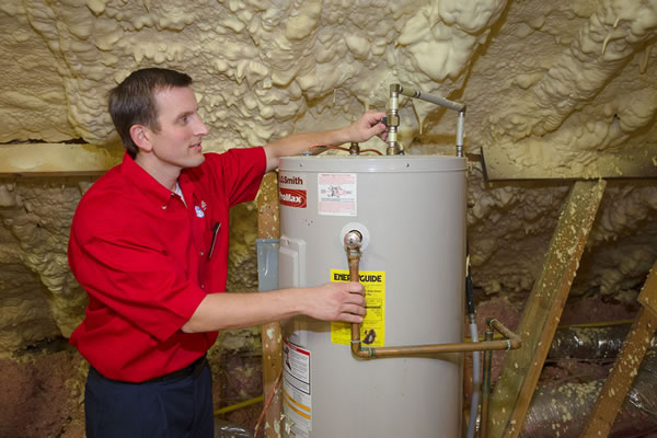 4 Benefits of Water Heater Maintenance