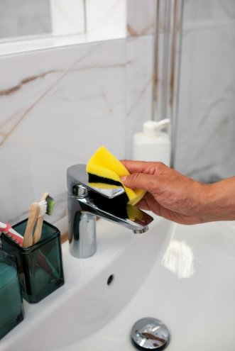 How to Remove Limescale
